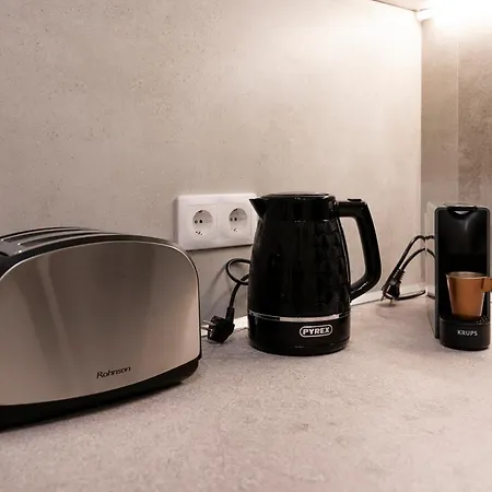 Eviona Althea Rhodes City