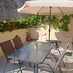Eviona Althea Apartment