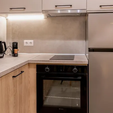 Apartament Eviona Althea *