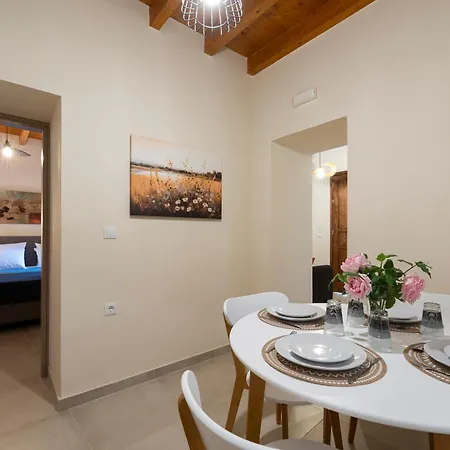 Eviona Althea * Rhodes City