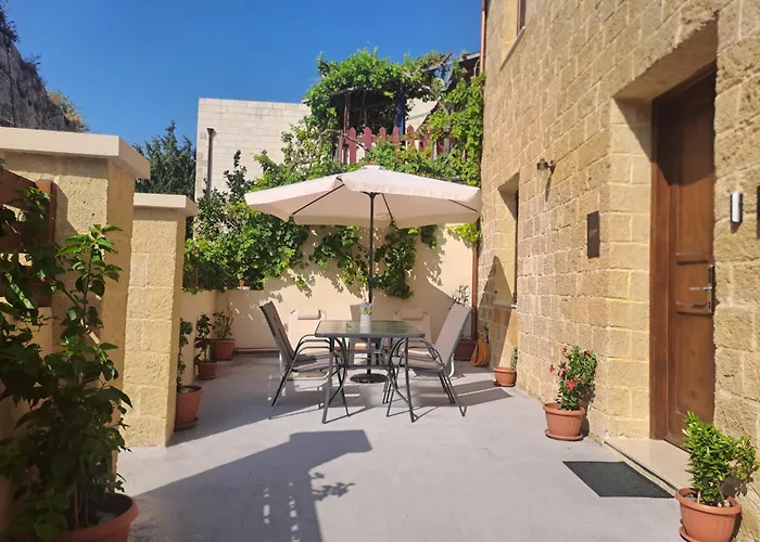 Eviona Althea Apartament *